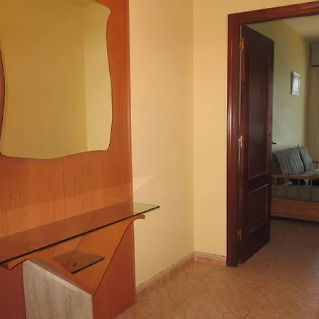 Apartamento - 3 Bedrooms - 00423 *